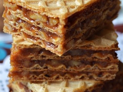 foi-de-napolitane-cu-nuca-si-caramel-5 foi-de-napolitane-cu-nuca-si-caramel-5